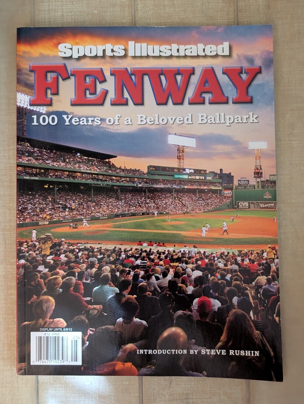 2012 Sports Illustrated Collectible Fenway Park Magazine